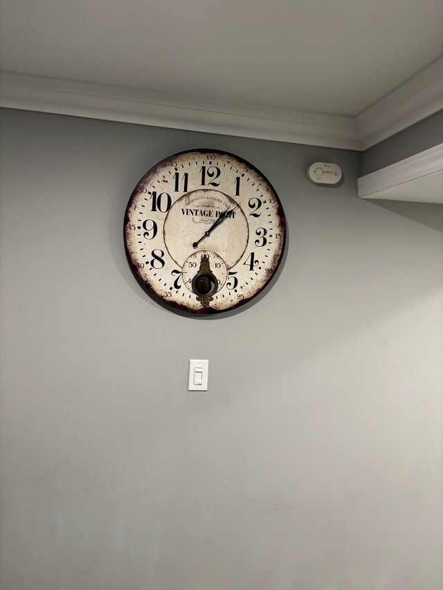 Beautiful large vintage-style wall clock