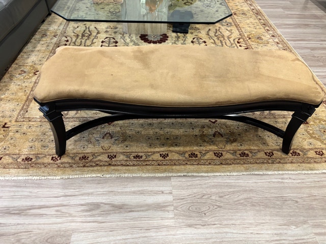 Traditional Upholstered Bench / Accent Bench - photo 2