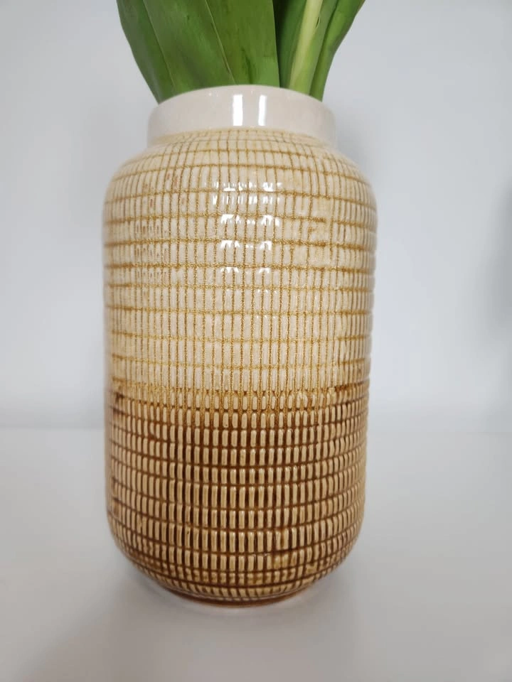 Two-toned Honey Palette Vase - photo 4