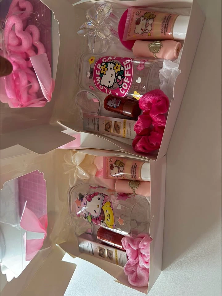 Large Beauty & Gift Bundle for Sale – $600 (Negotiable) - photo 2