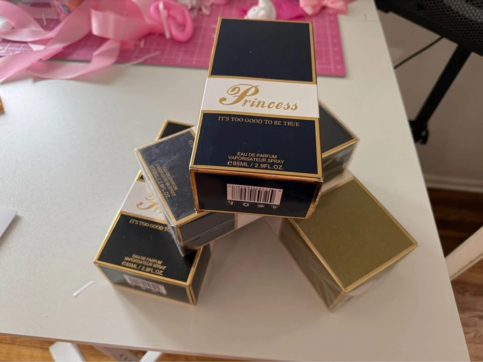 Large Beauty & Gift Bundle for Sale – $600 (Negotiable) - photo 4