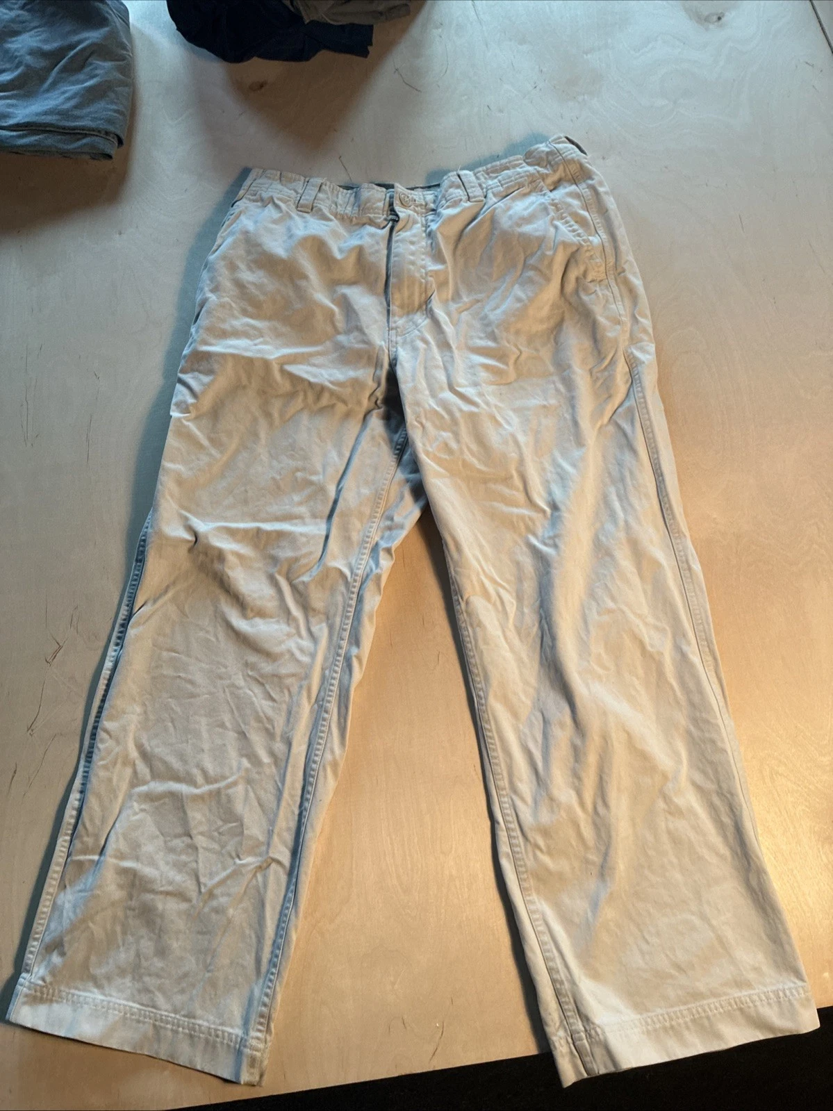 Gap Men's Loose Fit White Cotton Canvas Cargo Pants 36x30