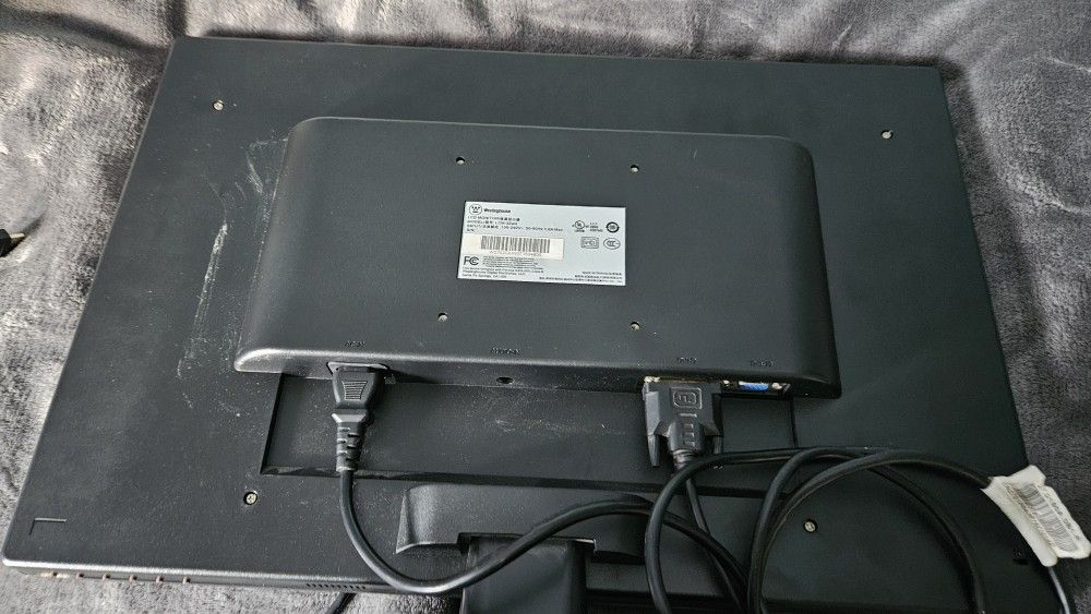 Westinghouse 22 In Monitor - photo 4