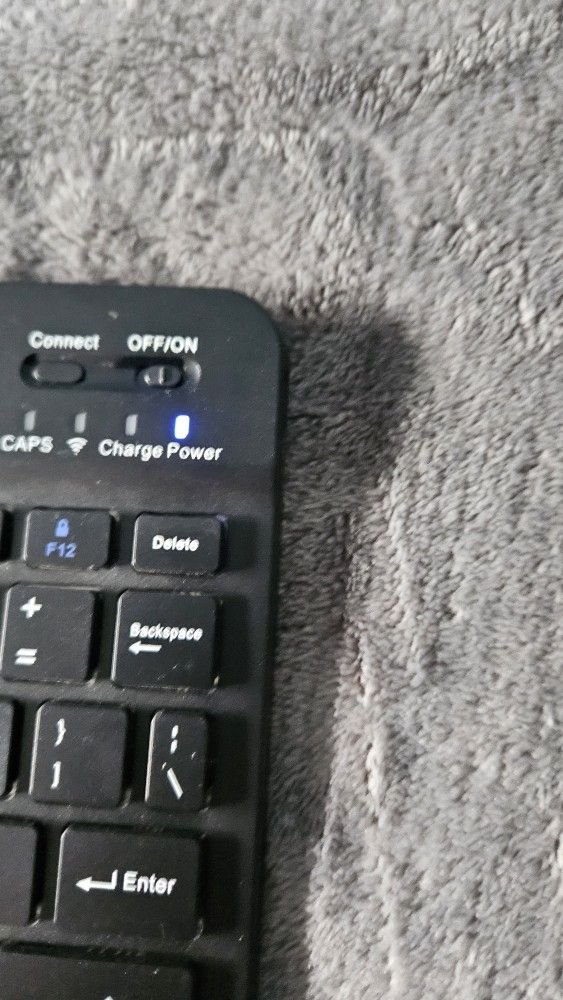 Mini Wireless Keyboard - photo 5