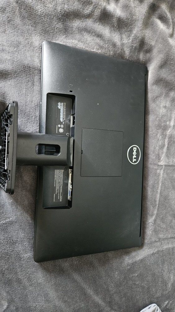 Dell Computer Monitor - photo 3