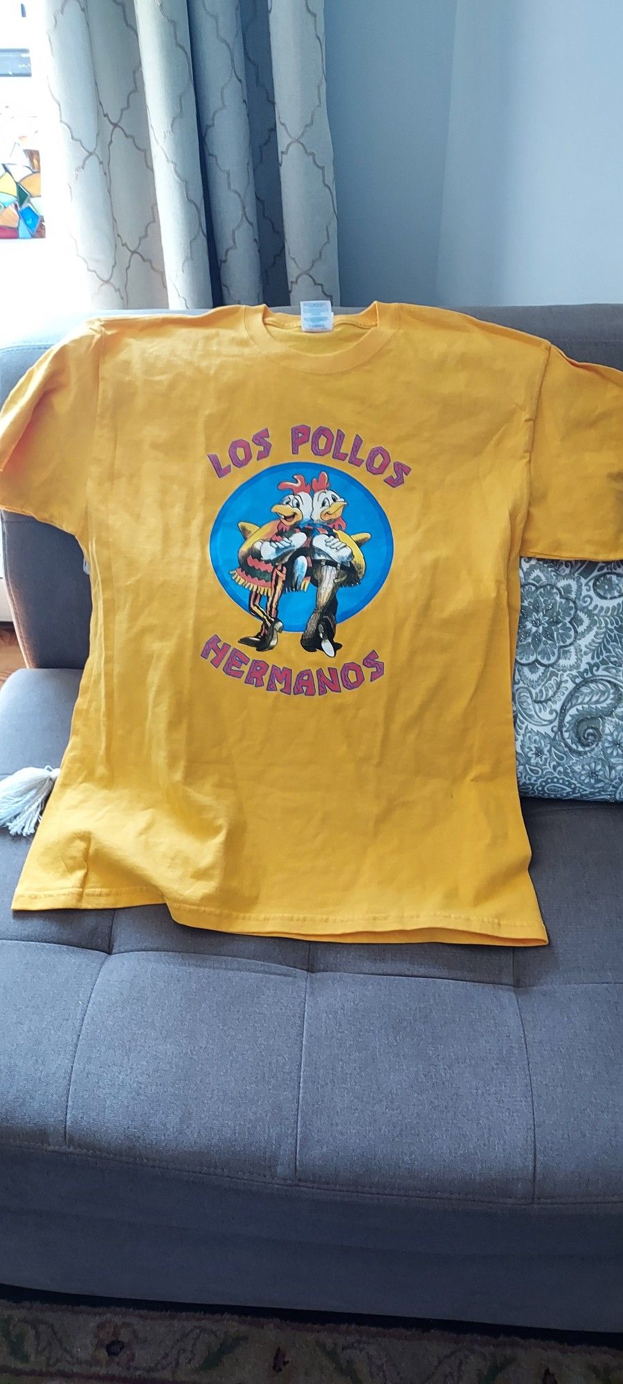 Breaking Bad Los Pollos Hermanos T-Shirt Signed by Bryan Cransto - photo 2