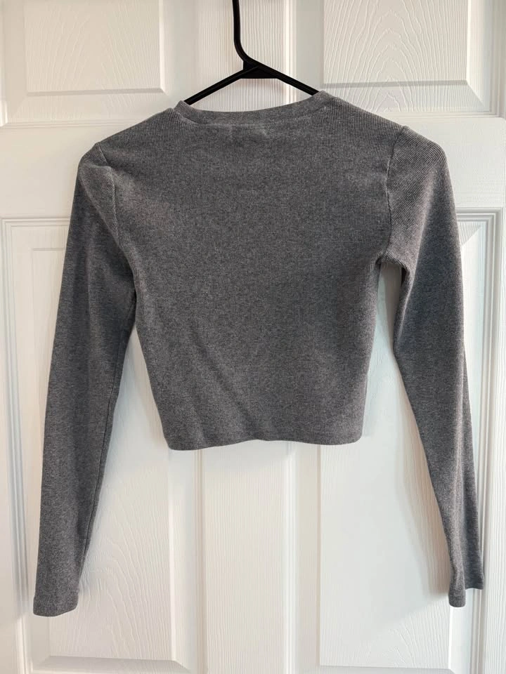 TNA cropped long sleeve - photo 5