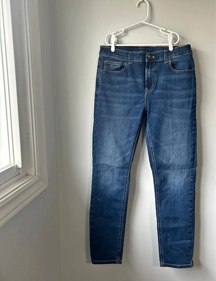Tommy Hilfiger Jeans Size 16