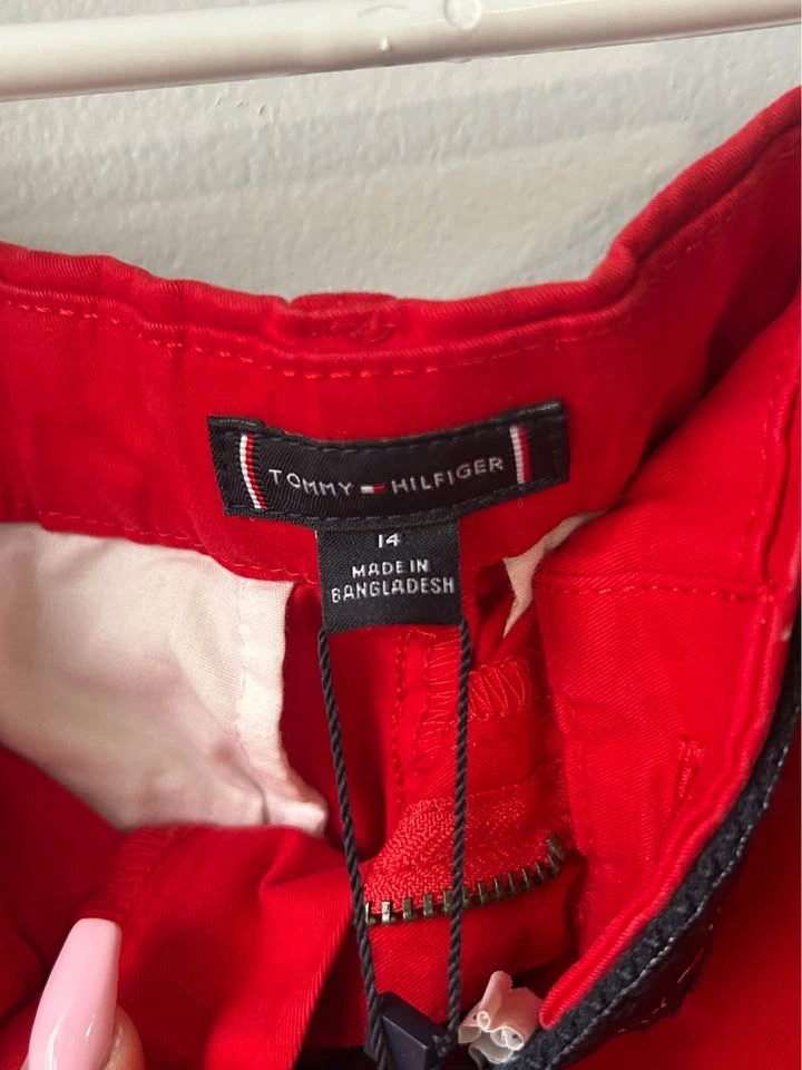 Tommy Hilfiger Red Shorts w/ Belt (Size 14) - photo 5