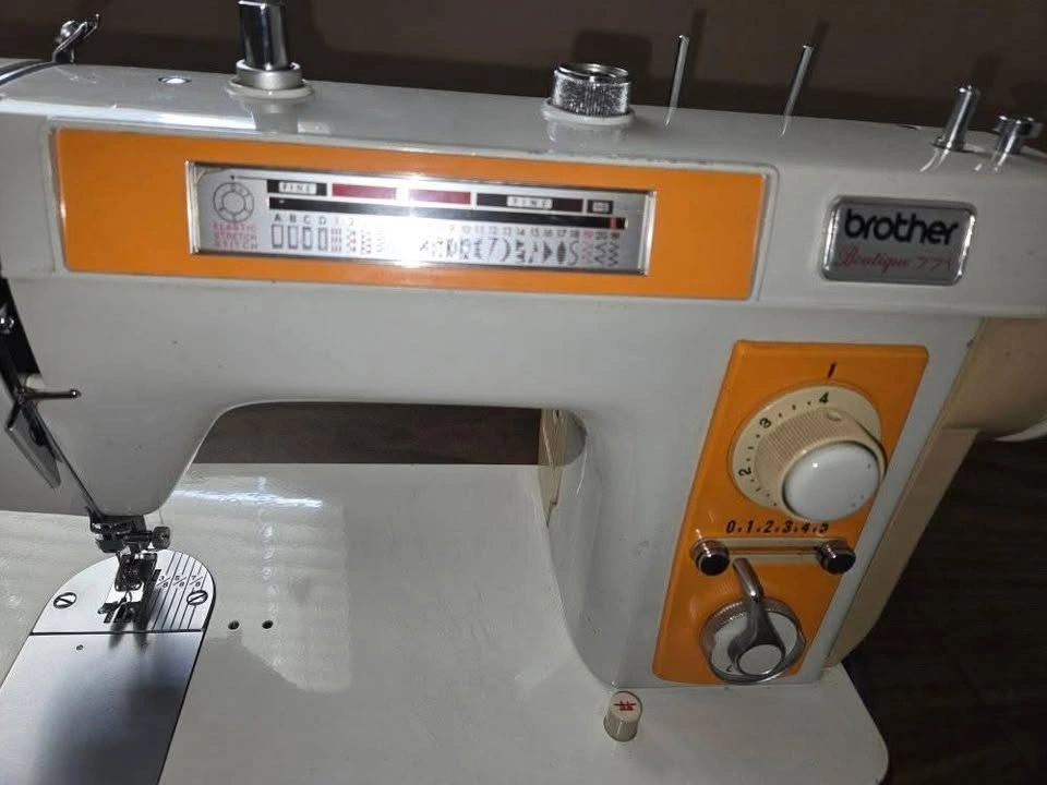 Brother Boutique 771 Sewing Machine with Cabinet