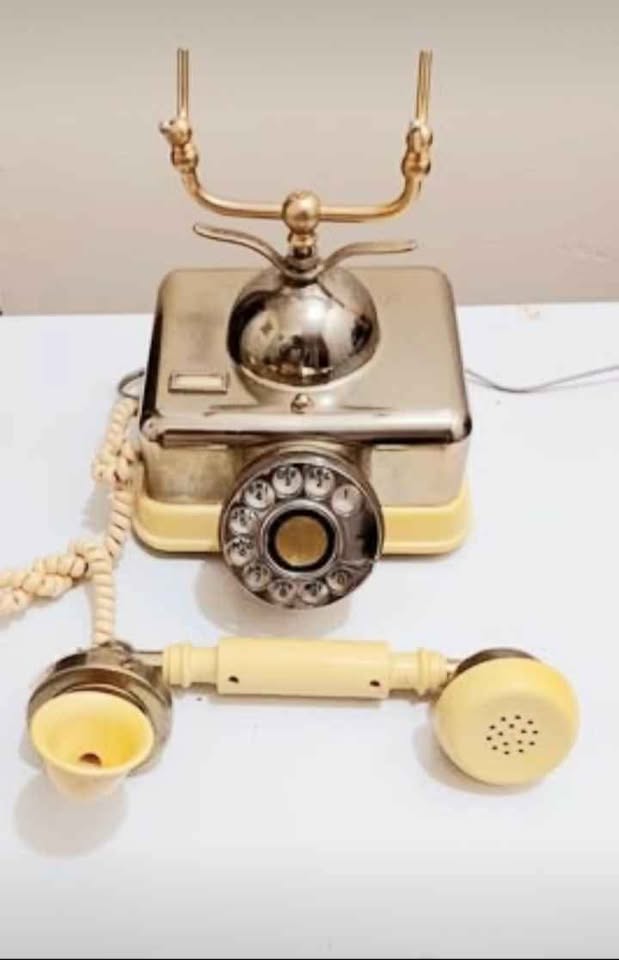 French Continental Rotary Telephone - photo 2