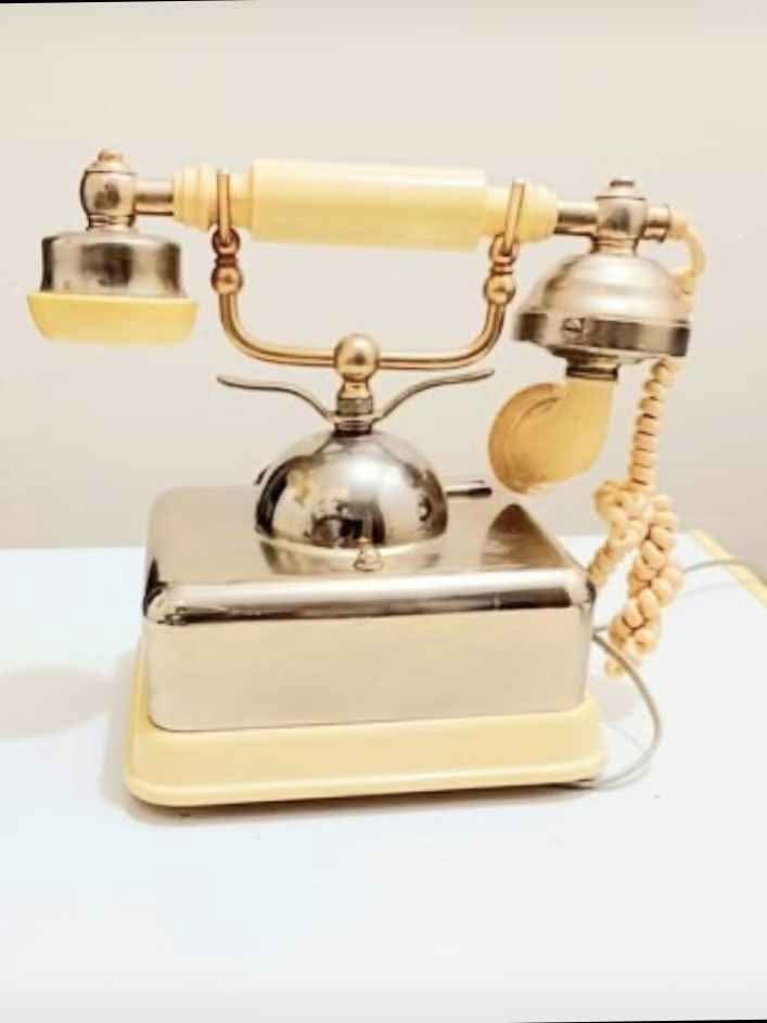 French Continental Rotary Telephone - photo 3