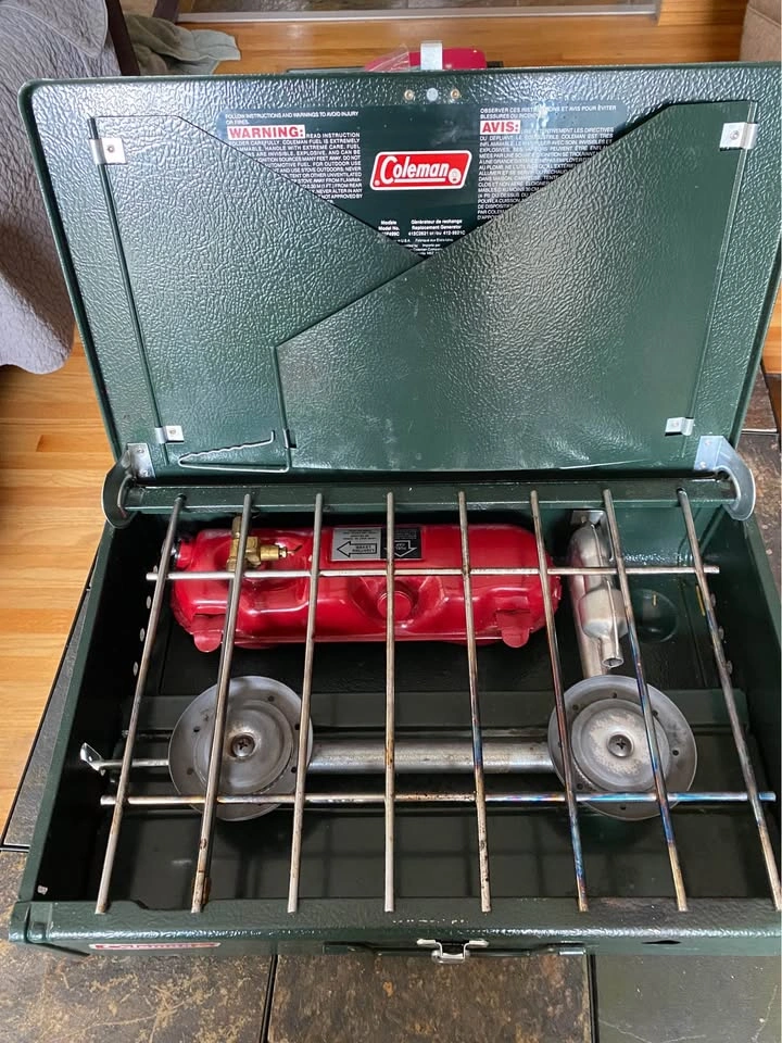 Vintage Coleman Compact 2-Burner Stove - Model 425F499C (Box) - photo 3