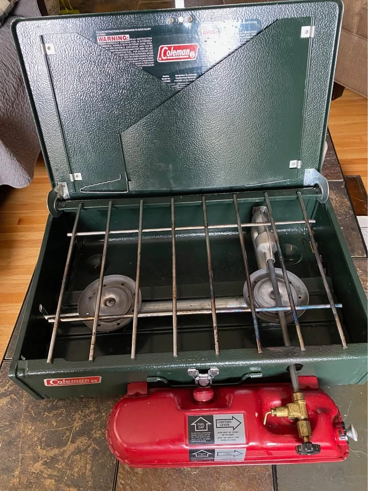 Vintage Coleman Compact 2-Burner Stove - Model 425F499C (Box) - photo 4
