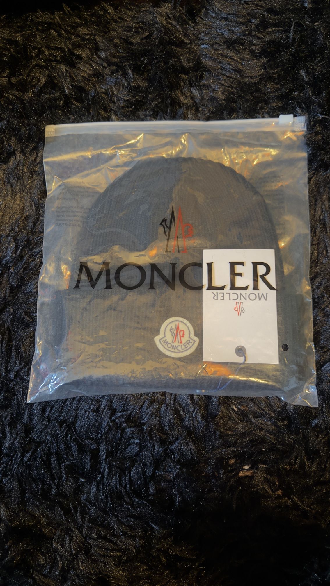Black Moncler Beanie White Logo - photo 3