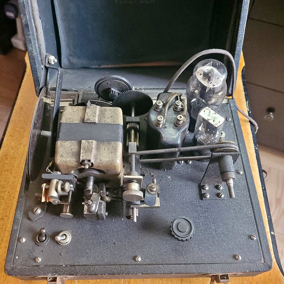 Teleplex Telegraph Oscillator By Tubes Vintage