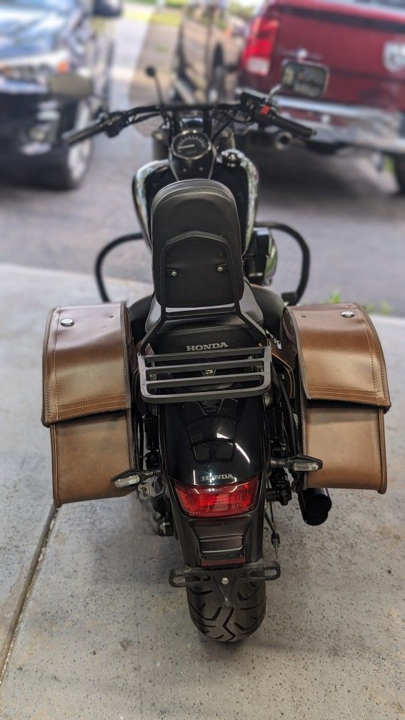 2010 Honda Shadow Phantom - photo 3