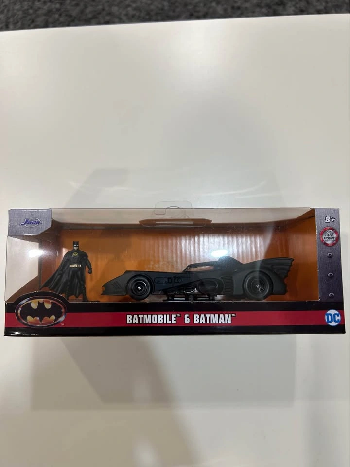 Batman 1989 and Animated Series 1/32 Jada Diecast w/figure. Pick - photo 2