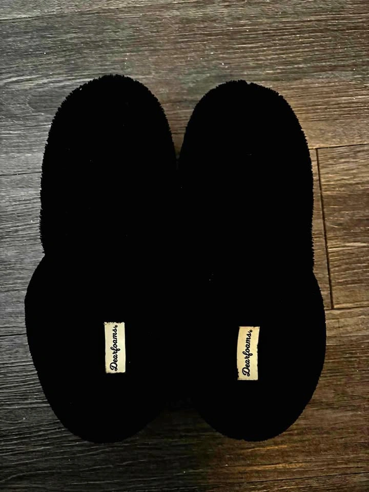 Dearfoams Slippers (8.5)