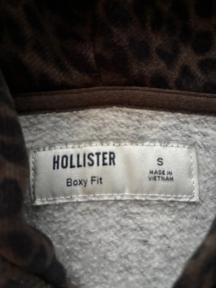 Hollister Leopard Print Boxy Fit Zip-Up Hoodie (S) - photo 2