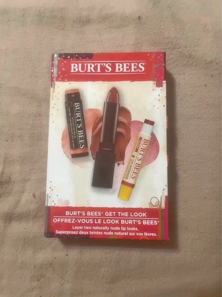 BURTS BEES SET