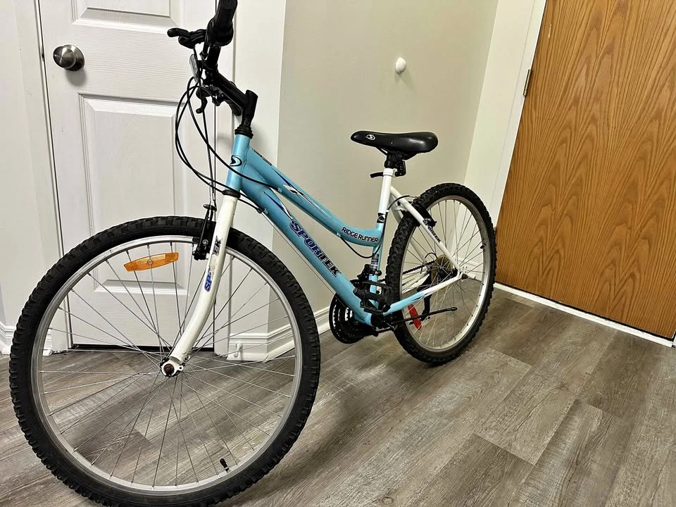 26" Sportek Ridge Runner Women's Mountain Bike - 21 Speed