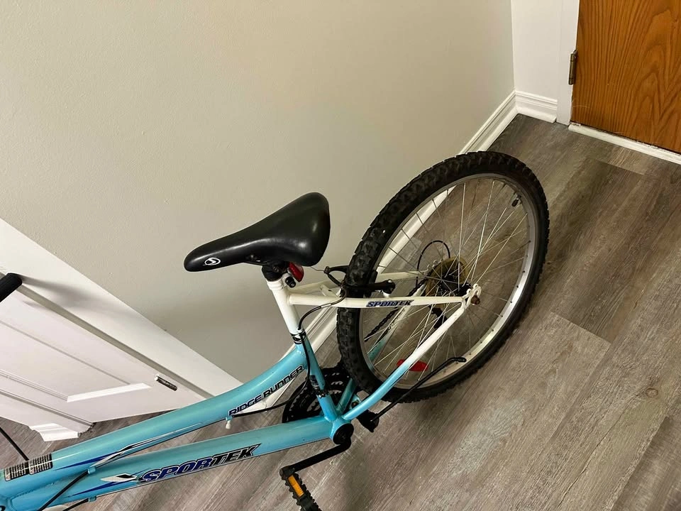 26" Sportek Ridge Runner Women's Mountain Bike - 21 Speed - photo 4
