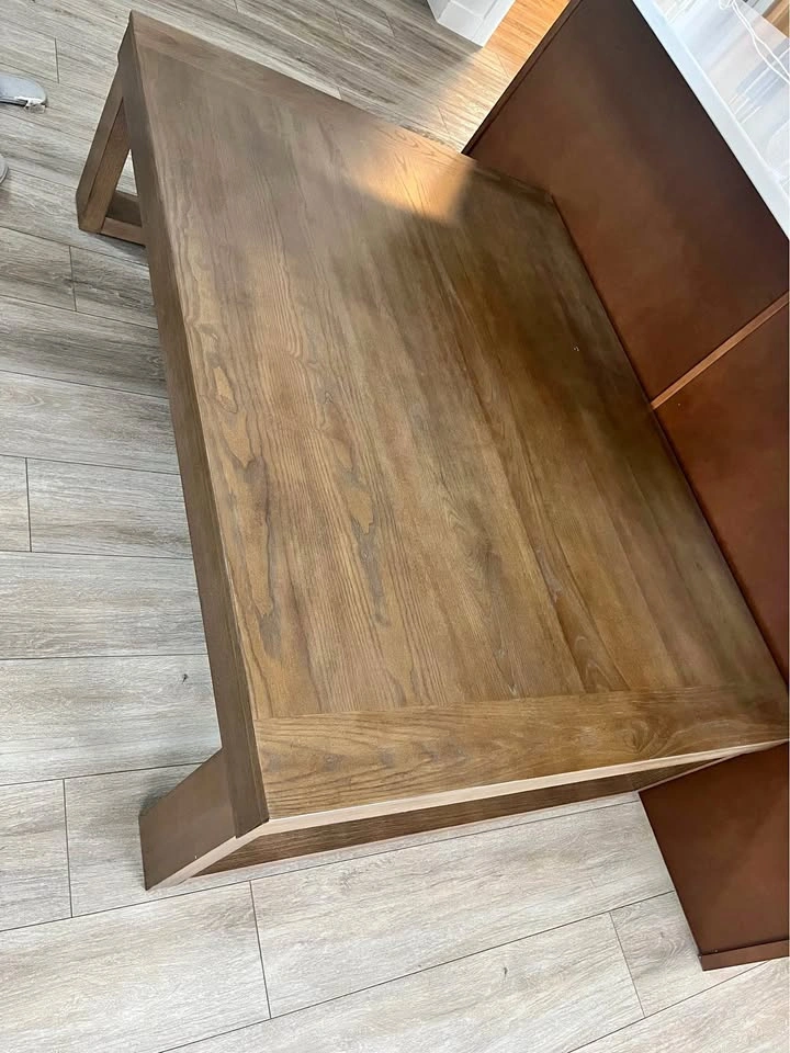 Large Coffee Table – Ashley Furniture (Cariton) – Like New