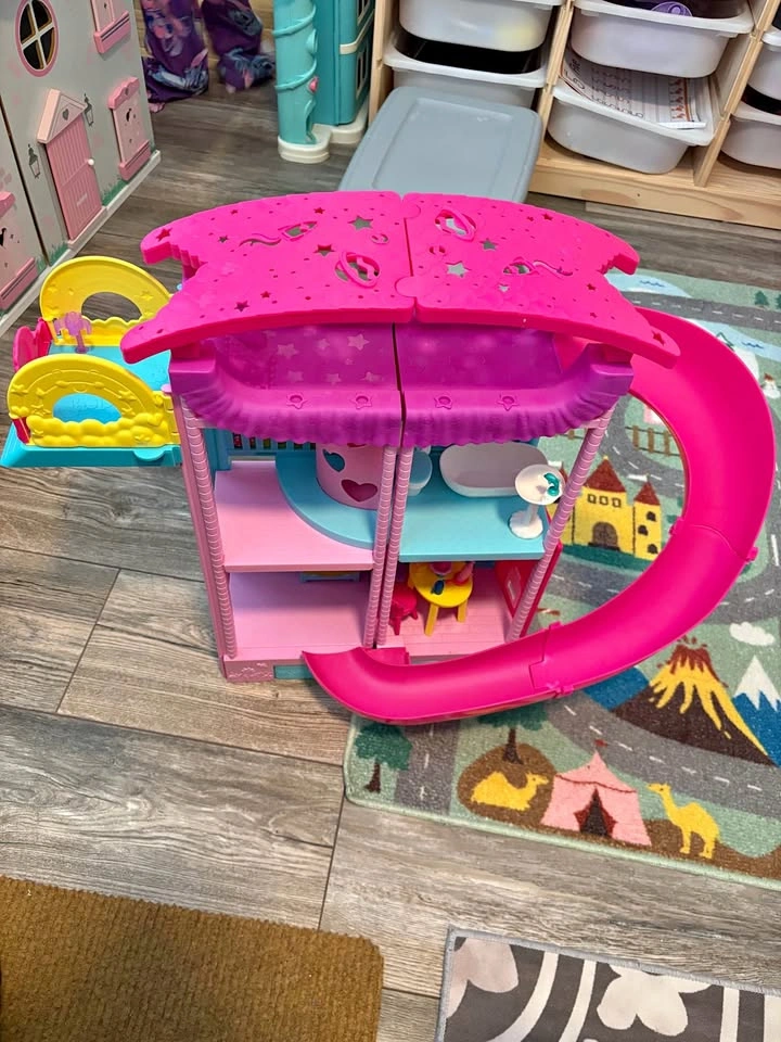 Barbie Chelsea Doll House