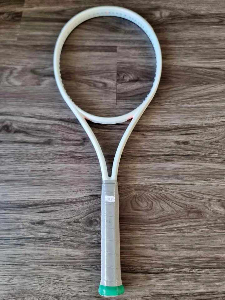 Wilson Tennis Racket Shift