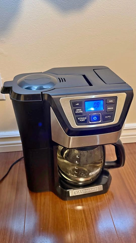 Black+Decker Coffee Maker Grind & Brew