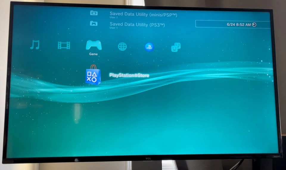 PS3 Console with Games and Controllers - photo 4