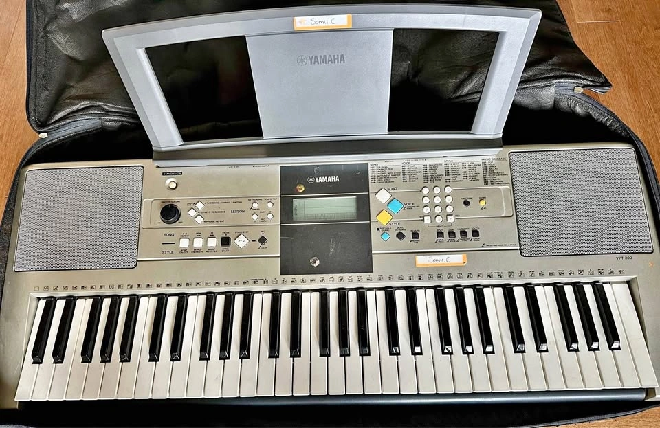 Yamaha Keyboard
