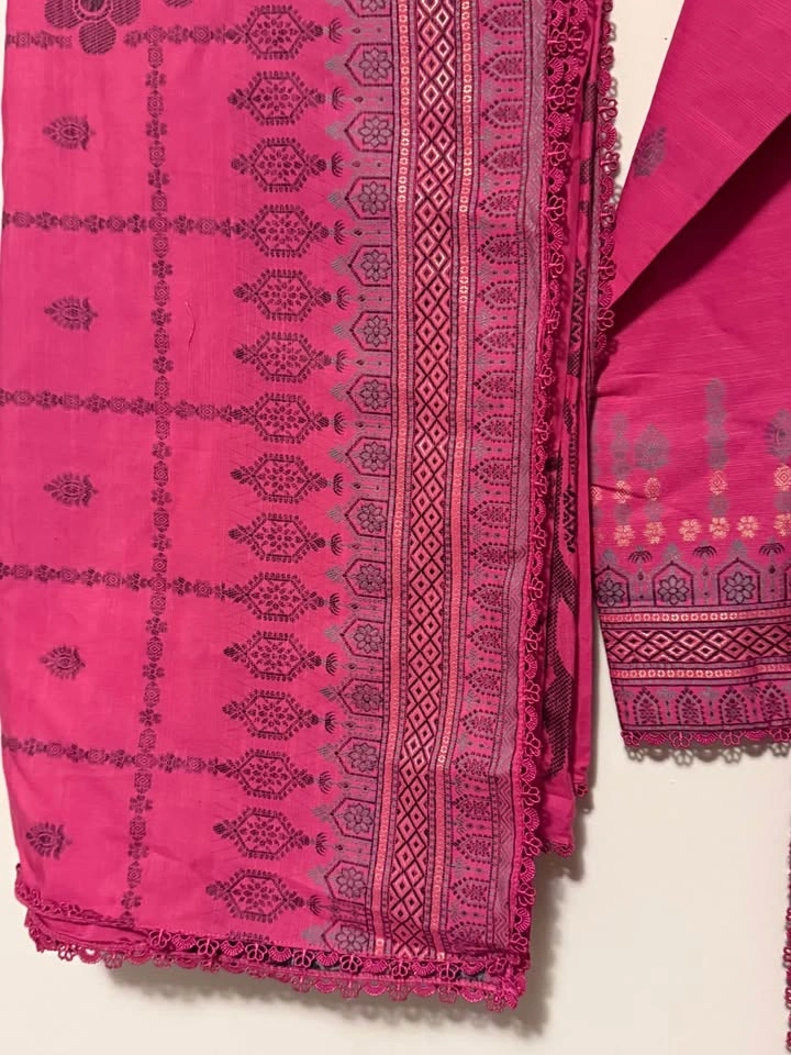 Khaddar pink suit - photo 2