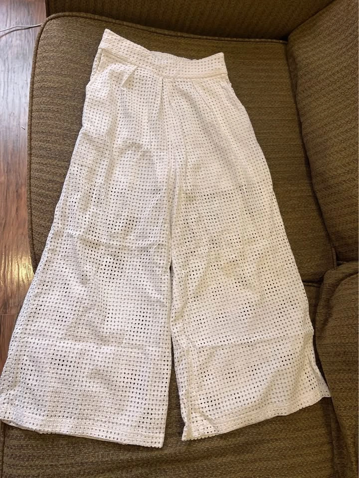Marciano by Guess White Eyelet Wide Leg Pants - photo 3