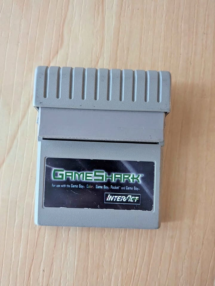Game Shark Nintendo Game Boy