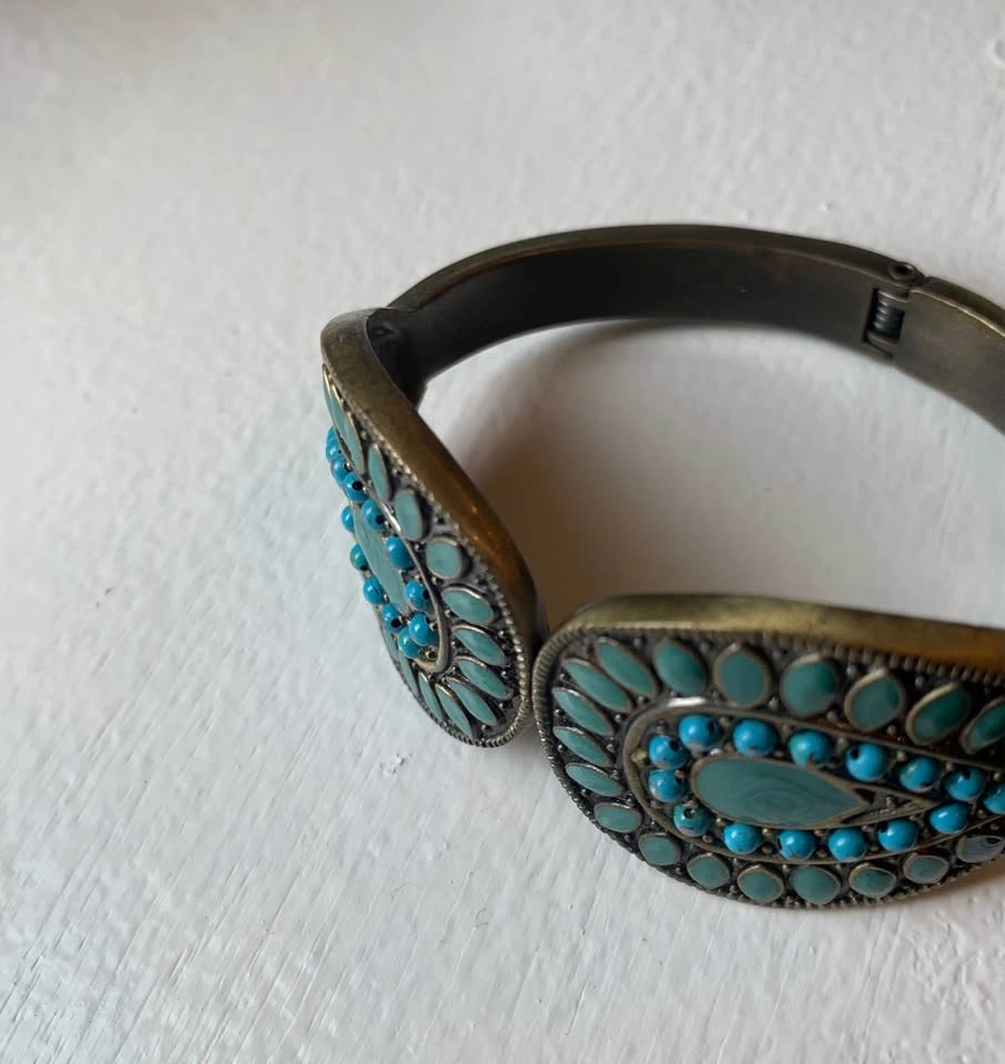 Elegant Bracelets - photo 5