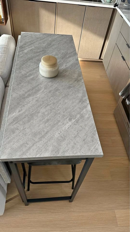 Table with 2 Stools