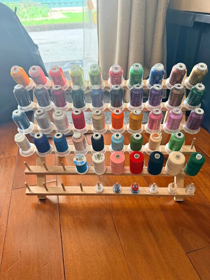Embroidery Thread Set + Wood Rack + Bobbins Bundle – $30 pickup