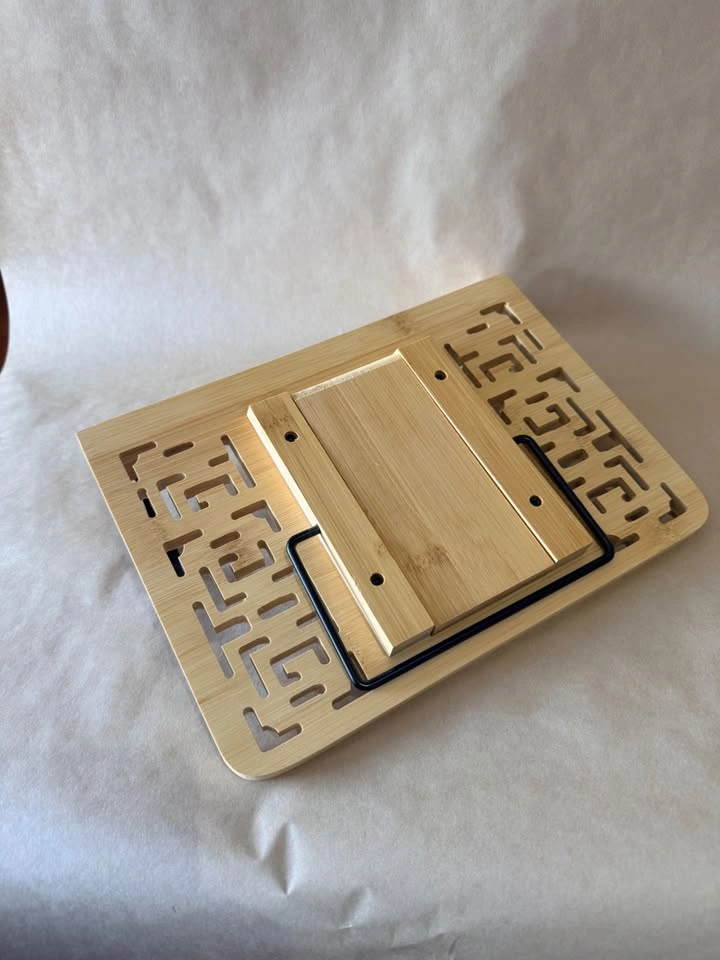 Bamboo Book / Tablet Stand - photo 2