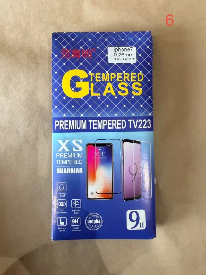 Bulk Lot of iPhone Tempered Glass Screen Protectors - photo 3