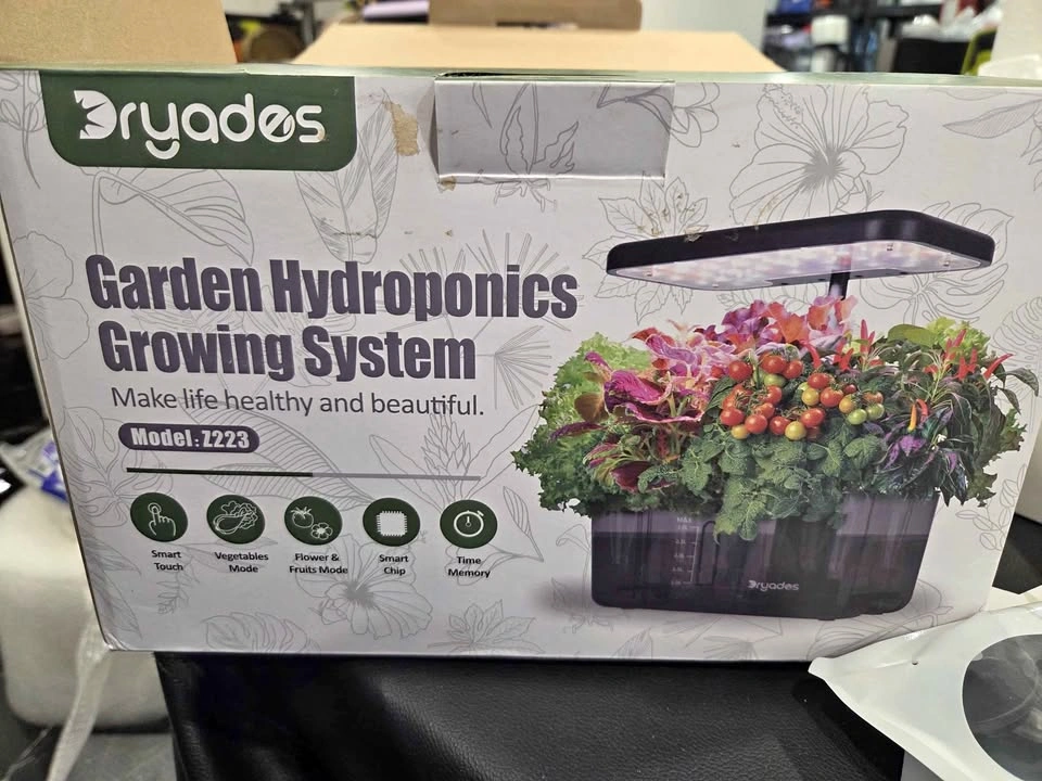 Hydroponic Indoor Garden Kit
