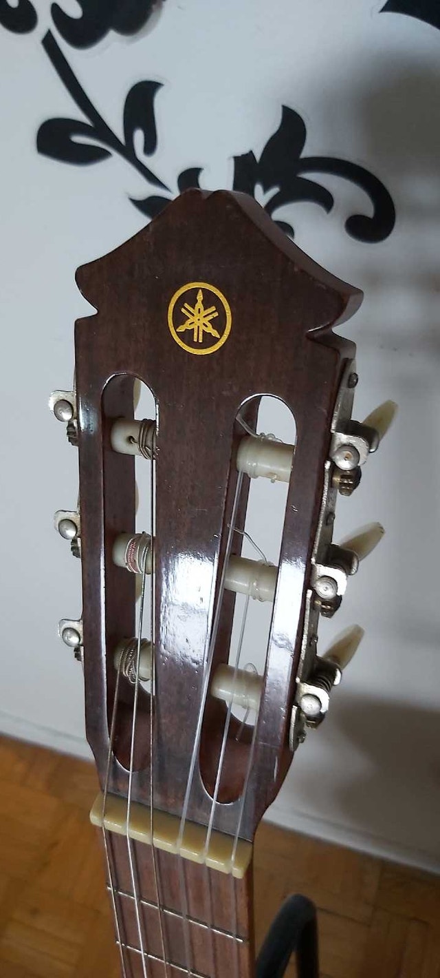Yamaha G-50A Vintage Classical Guitar - photo 4