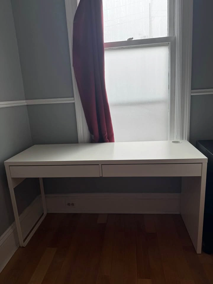 IKEA Desk - photo 2