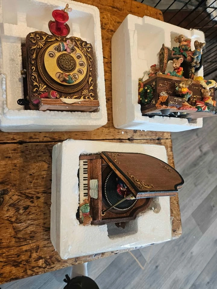 Music boxes - photo 5