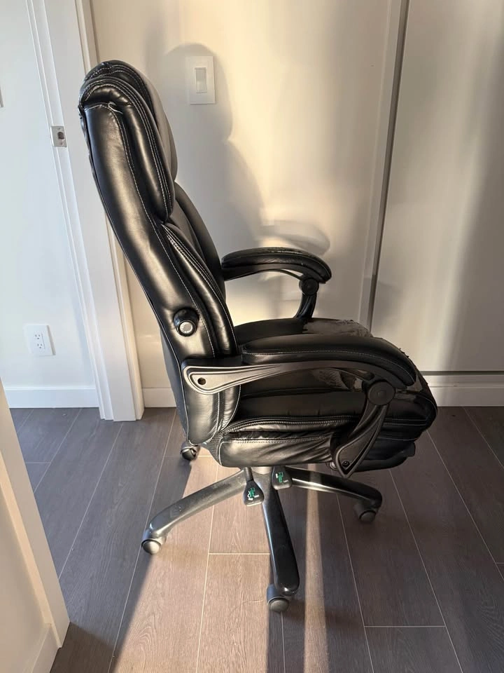 Office Chair - photo 3