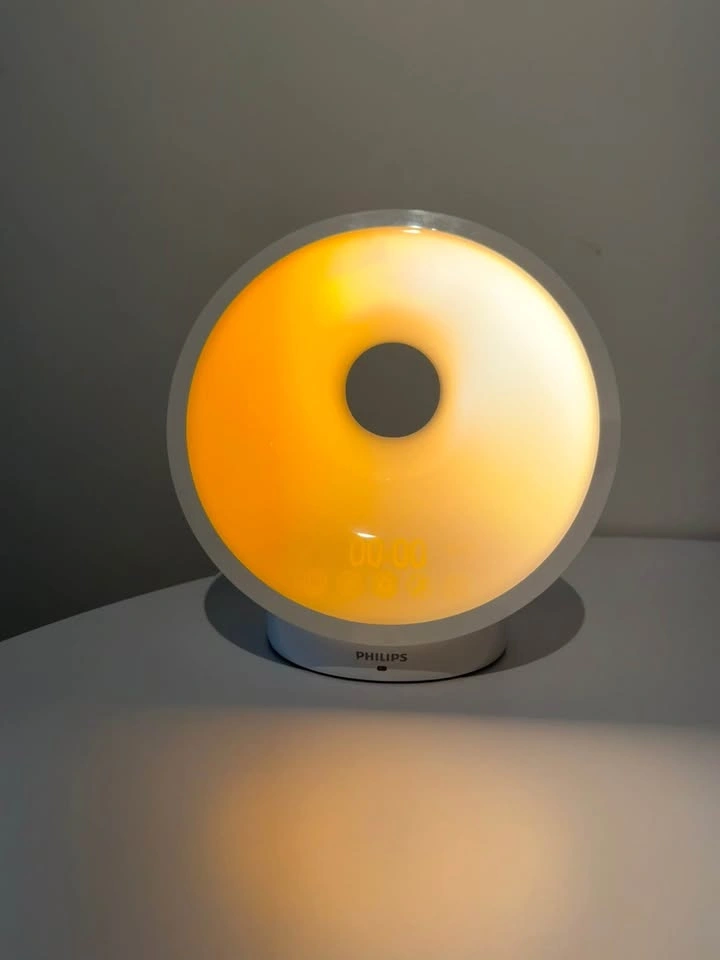 Philips Wake-up Light Alarm Clock - photo 2