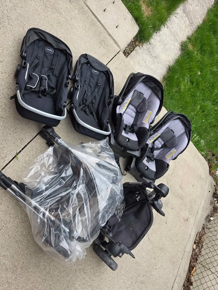 Evenflo Pivot Expand Double Stroller - photo 2