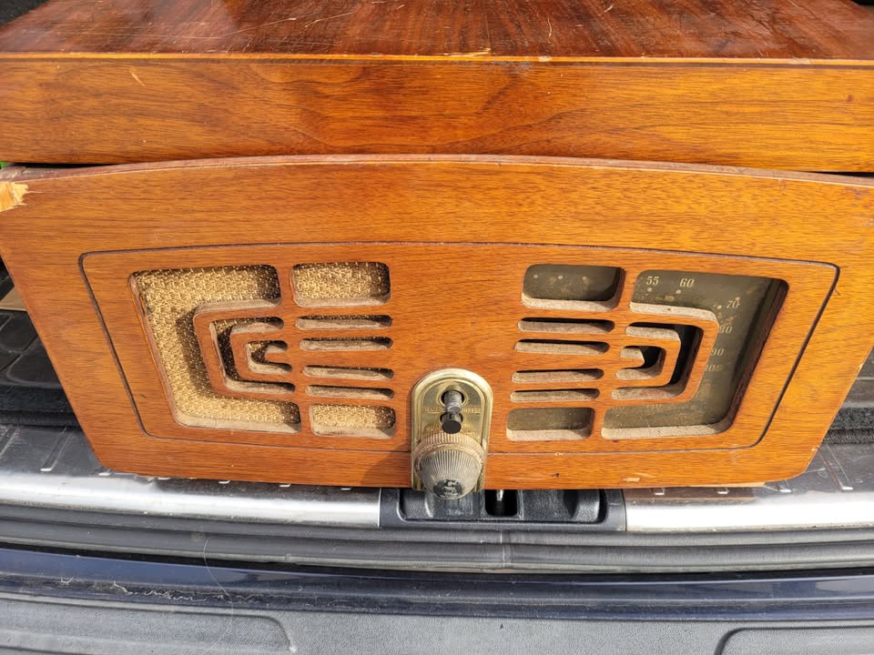 Vintage Zenith Wooden Tube Radio and Tube amp 1950 - photo 4