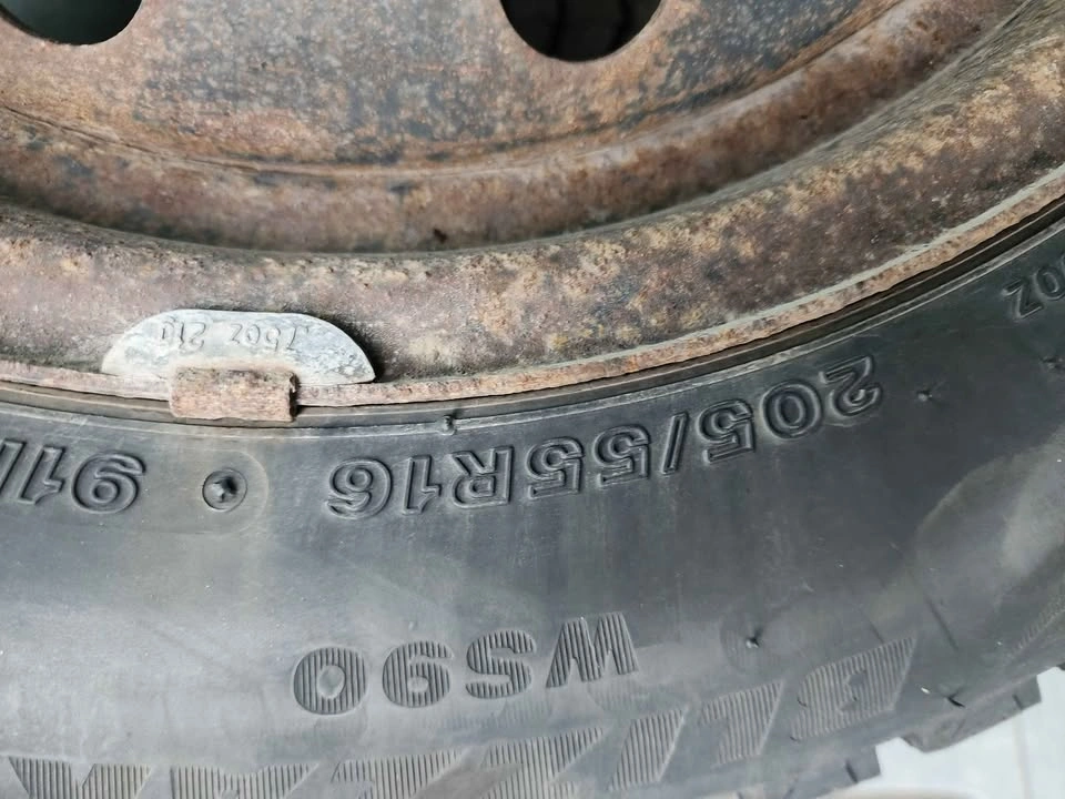 Bridgestone Blizzak WS90 Tires 205/55R16 with Rims - photo 5